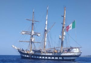 Scopri di più sull'articolo Commemorazioni Caduti Sommergibile Pietro Micca 2022 con la Nave della Marina Palinuro a Leuca
